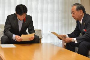 人事委員会勧告3