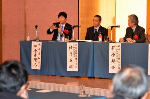 内外情勢調査会岡山支部・倉敷支部合同懇談会３