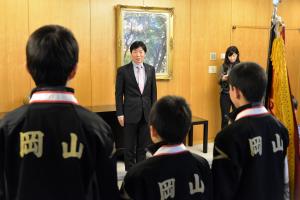 小学生バドミントン岡山県チーム表敬訪問1