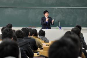 岡山大学経済学部「現代地方自治経営論」講義1