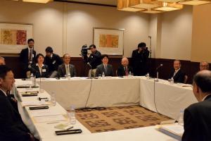 岡山県金融経済懇談会１