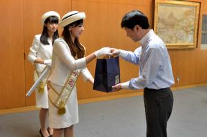 備前焼小町表敬訪問３