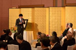 高谷茂男氏の旭日小綬章受章をお祝いする会２