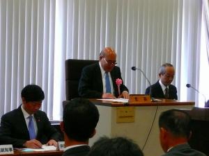 県議会全員協議会