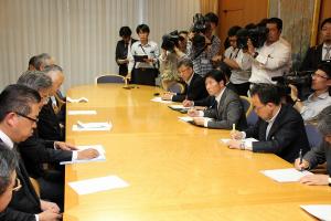 三菱自動車工業株式会社関連企業による緊急要望