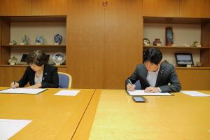 岡山県看護協会との災害時の医療救護活動に関する協定締結式