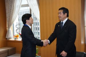 馳文部科学大臣訪問