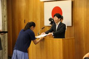 オリンピアン育成事業強化指定選手証交付式
