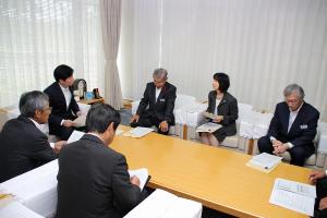 岡山県人事委員会勧告