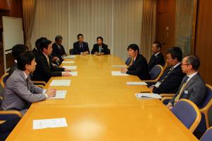 JR山陽本線等倉敷駅付近連続立体交差事業整備促進岡山県議会議員連盟からの要望