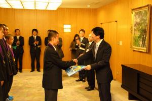 全国高等学校駅伝競走大会優勝　倉敷高等学校陸上競技部表敬訪問