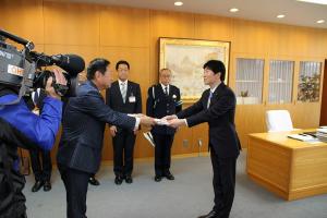 交通遺児就学援助資金等贈呈式〔岡山放送〕