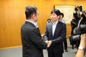 カルロス・ゴーン三菱自動車工業株式会社会長来訪