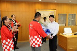 新見市「りんどう」生産者表敬訪問