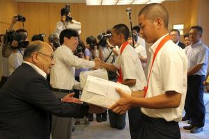 全国高等学校野球選手権大会出場校（おかやま山陽高等学校）表敬訪問