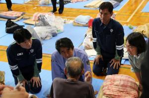 平成30年7月豪雨による災害に係る総理視察〔倉敷市避難所視察〕