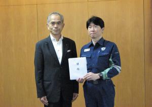 平成３０年豪雨岡山県災害義援金贈呈式の写真