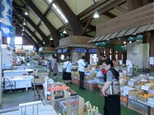 五味の市でお買い物