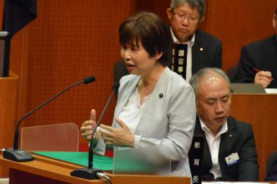 須増伸子議員