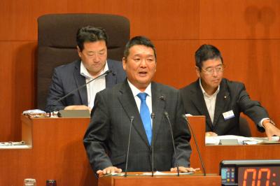 清水薫議員