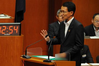 荒島俊造議員