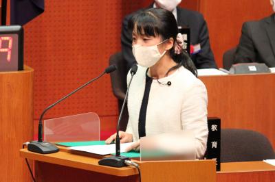 大塚愛議員