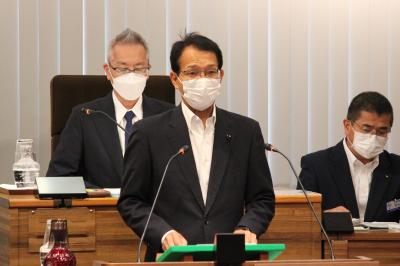 荒島俊造議員