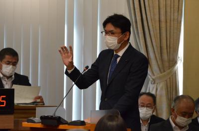 渡辺知典議員