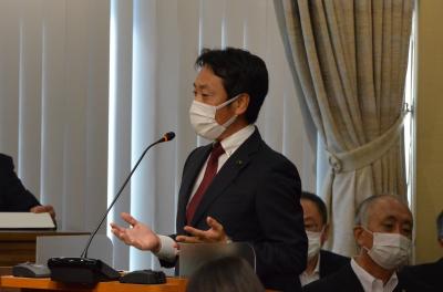 本山紘司議員