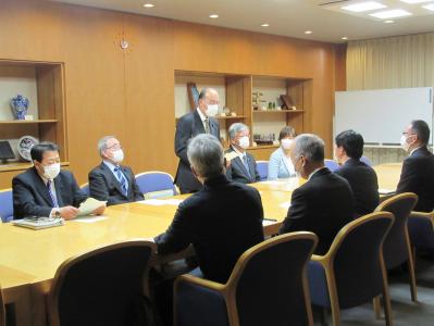 岡山県スポーツ振興議員連盟知事への要望２