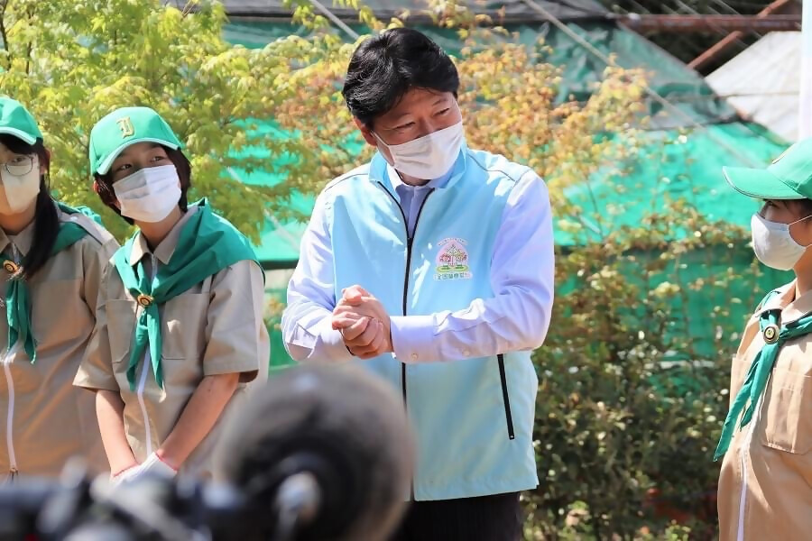 伊原木隆太岡山県知事
