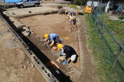 高尾宮ノ前遺跡調査風景