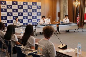 カケハシ・プロジェクト米国学生訪問団表敬訪問