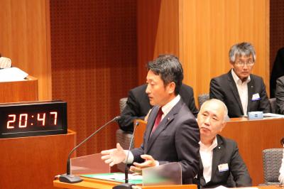 本山議員