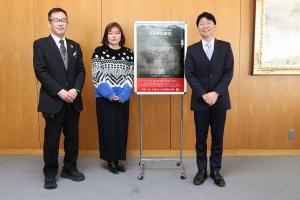 映画「カオルの葬式」先行上映 表敬訪問