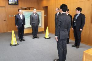 「子供110番の家」セーフティーコーン贈呈式〔近畿警備保障株式会社〕