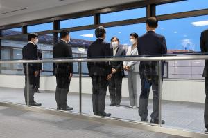 第74回全国植樹祭・地方事情御視察〔両陛下お見送り〕