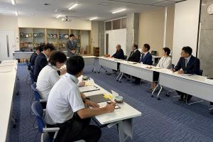 視察〔美作高等学校〕