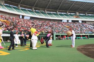 プロ野球オープン戦セレモニー〔楽天VS広島〕