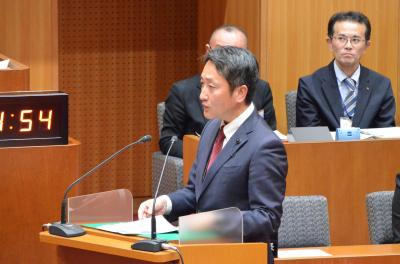 本山議員