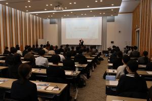 県職員仕事説明・座談会