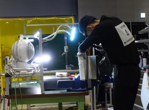 曲げ板金 三澤選手