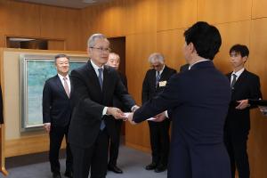 おかやま森づくり県民基金への寄附金贈呈式〔県トラック協会〕