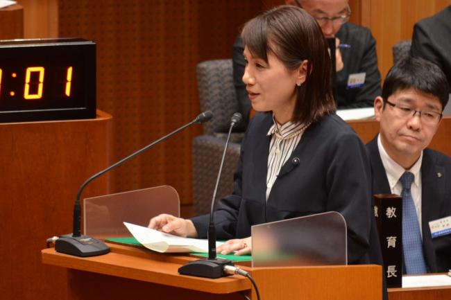 小原なおみ議員