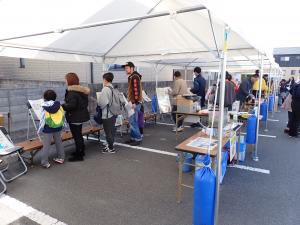 出前出展の様子1