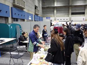 出前出展の様子2