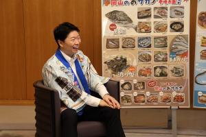 サントリー(株)「瀬戸うちごはん、もっと食べナイカイキャンペーン」 表敬訪問