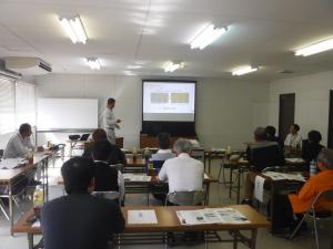 直播栽培のポイントを聞く参加者