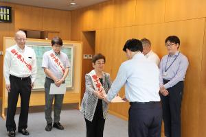 全国一斉複十字シール運動表敬訪問