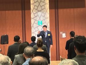 乾杯　遠藤議長